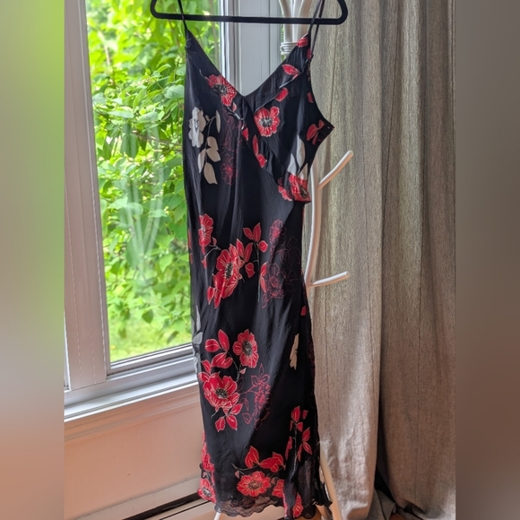234-Tristan & Iseult Floral Black and Red Slip Dress - Picture 1 of 5